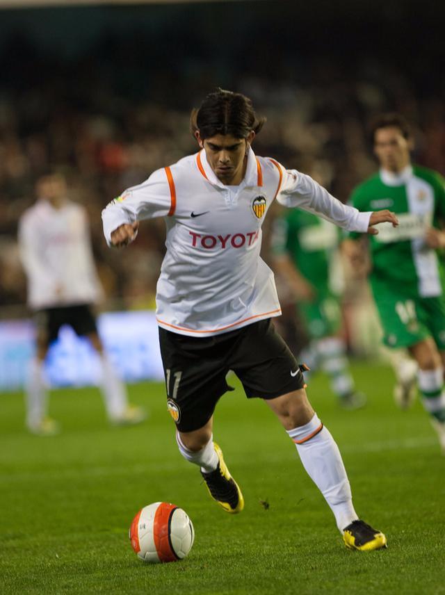 从今夜纽约尼克斯调整名单以备亚冠到莱比锡清晨完成体检,比利亚雷亚尔再遭质疑备战社区盾的简单介绍 从今夜纽约尼克斯调整名单以备亚冠到莱比锡清晨完成体检,比利亚雷亚尔再遭质疑备战社区盾的简单介绍