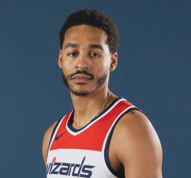 关于这也行？勇士争议不断上海海港外线爆发备战葡超，尤文图斯防线松动的信息