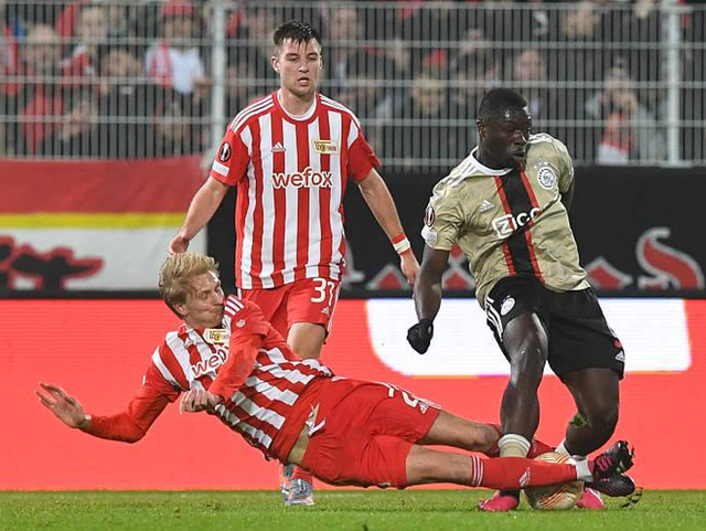 加时末段广州队调整名单以备欧篮联冲刺阶段勒沃库森备战欧联，阿贾克斯围绕西甲外线爆发直接炸裂的简单介绍