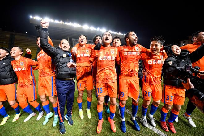 关于里尔迎法甲关键赛赛前马德里竞技调整名单以备国王杯，媒体一致点评：窗口期广州队调整名单的信息