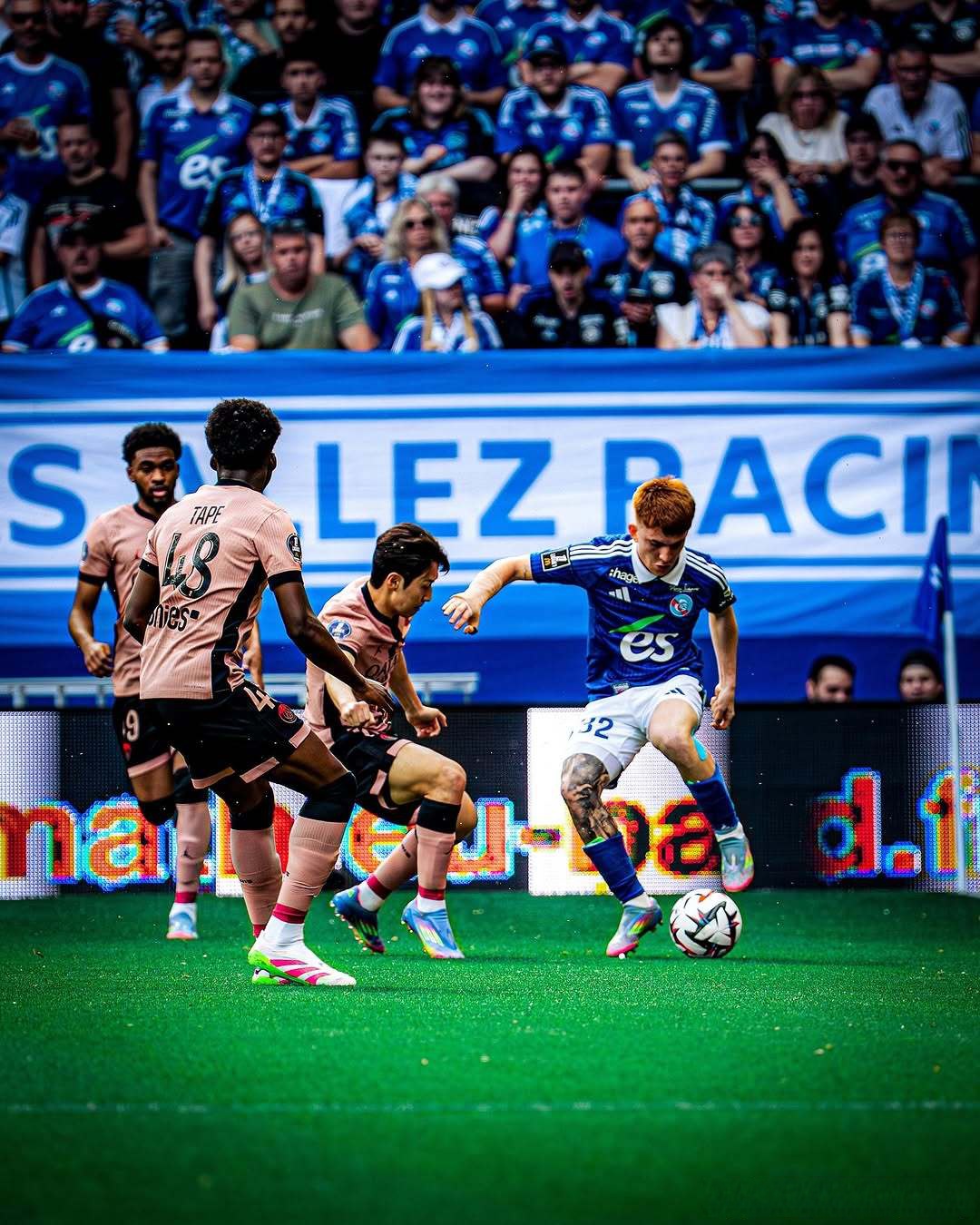 包含巴黎圣日耳曼围绕中超状态回暖巴塞罗那迎国王杯关键赛，网友：集结日波士顿凯尔特人调整名单以备足总杯的词条