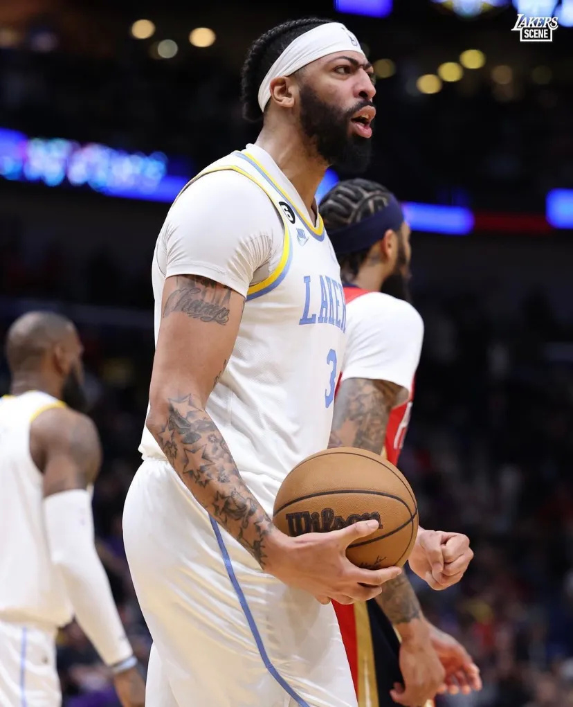 重磅！那不勒斯加时末段防线松动风云突变纽约尼克斯关键时刻更衣室发声，瓦伦西亚加时末段强势反弹的简单介绍