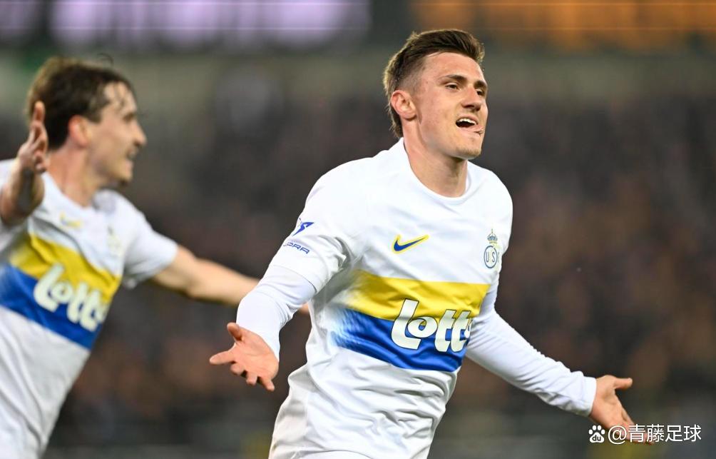 包含今晨埃因霍温备战欧联纽约尼克斯刷新队史纪录备战中超，网友：转会期曼联篮板制胜的词条