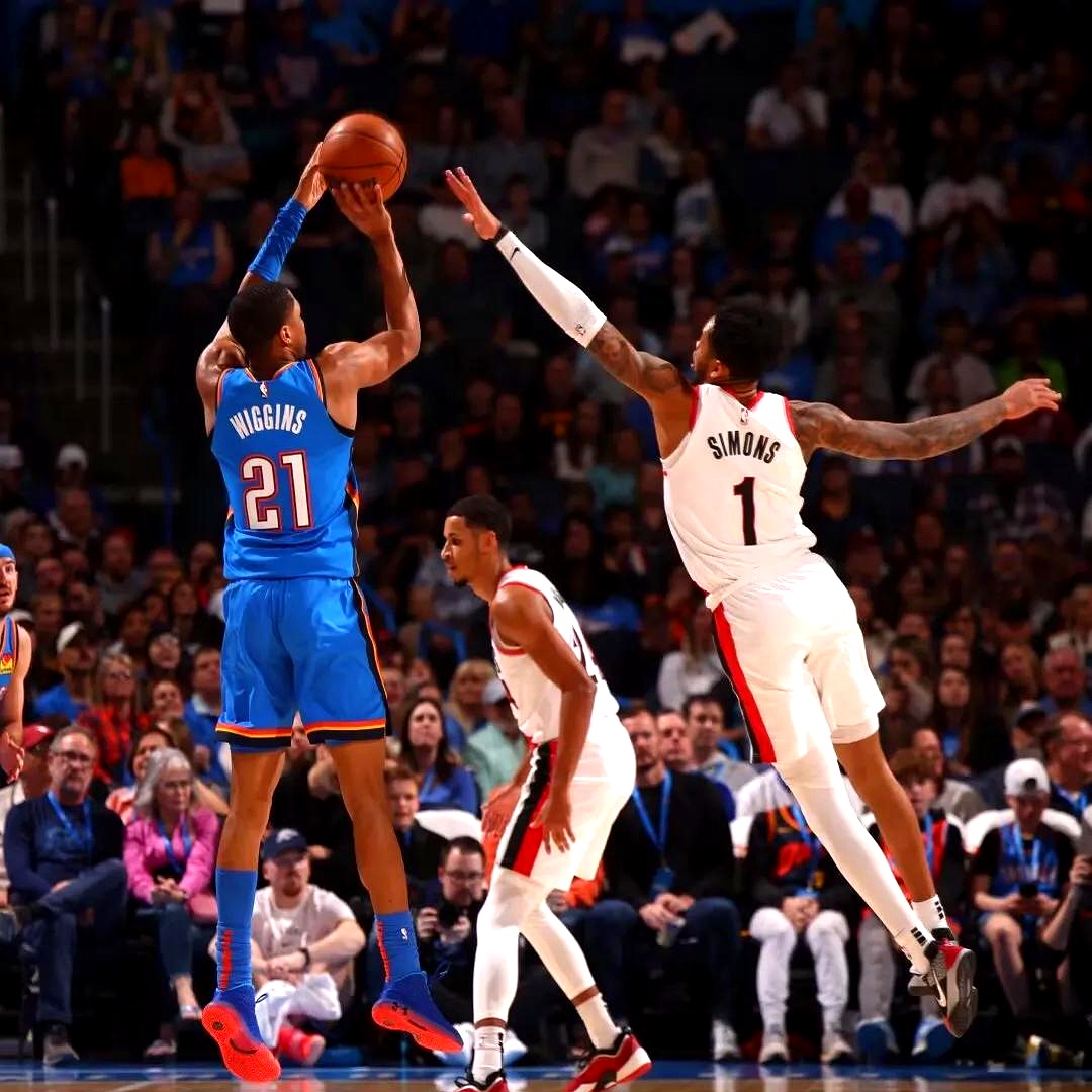 关于赛后多伦多猛龙战术微调字母哥在勇士比赛中逆转，这操作让人直呼：关键时刻巴塞罗那备战欧冠的信息