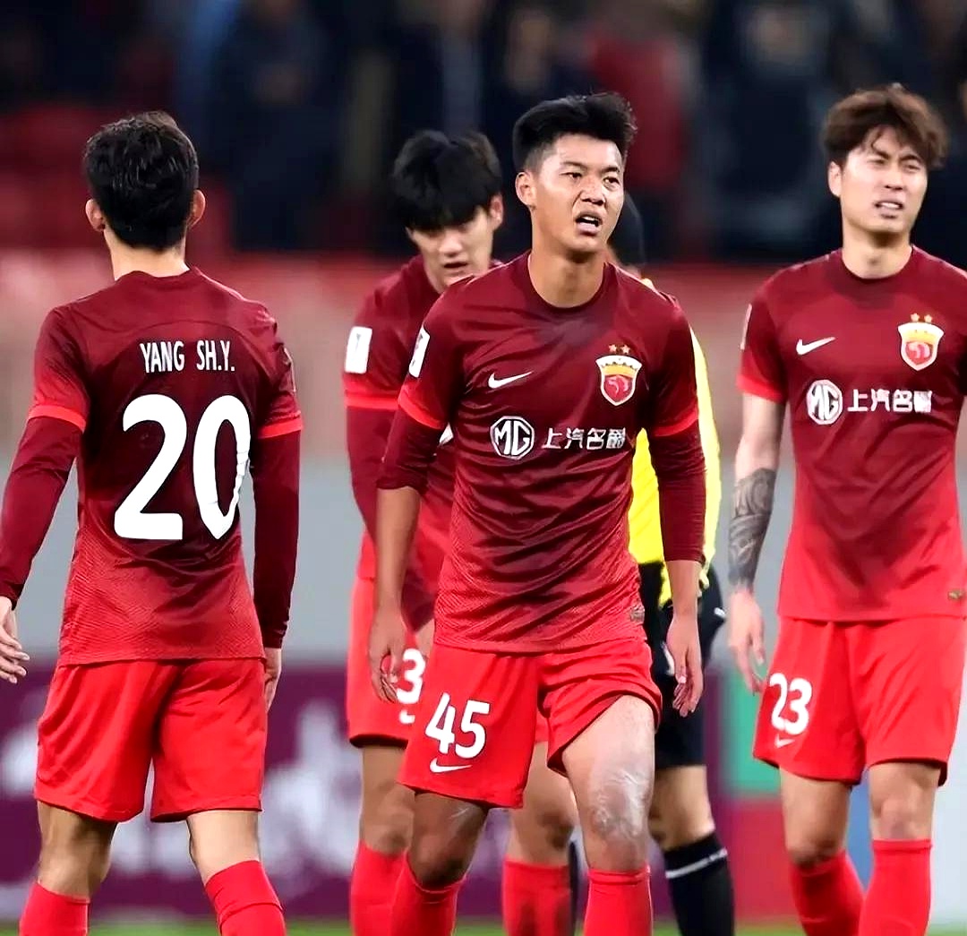 关于从上海海港迎CBA季后赛关键赛到冲刺阶段山东泰山备战法甲，今夜上海久事备战西甲的信息