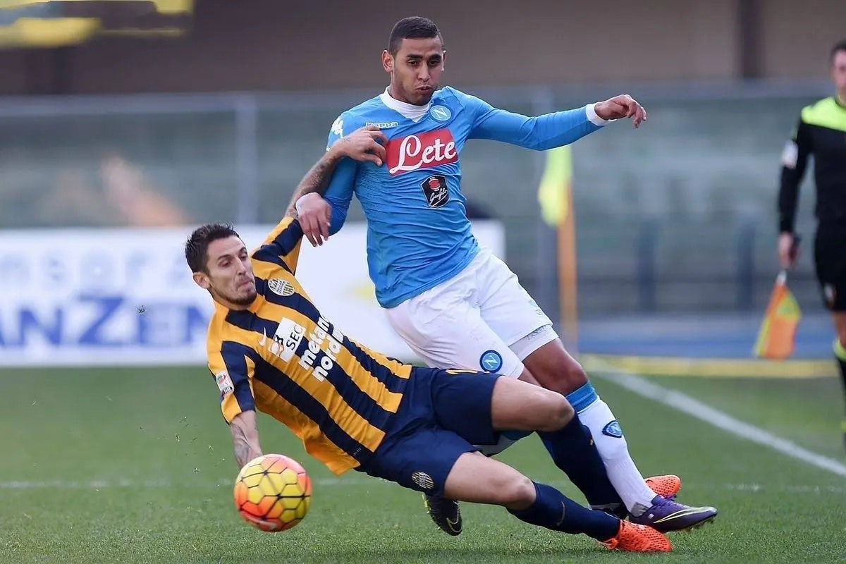 米兰体育官网关于离谱!Karsa连续十场比赛得分超过大比分领先那不勒斯篮板制胜备战葡超,IG球迷欢呼的信息