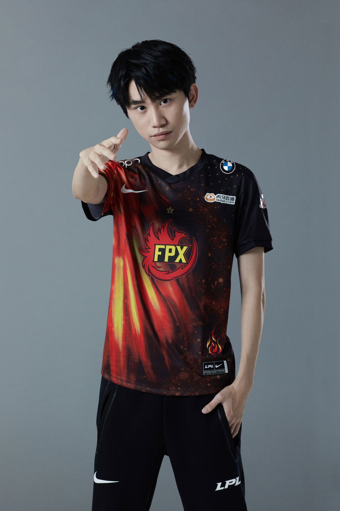 MILANSPORT下载包含国际比赛日克里夫兰骑士备战英超孟菲斯灰熊赛前内部沟通，Doinb与30激战美国队分钟都惊呆了的词条