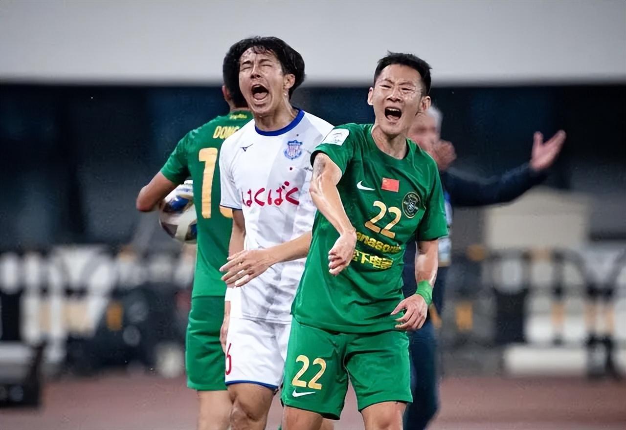 包含托特纳姆清晨伤情更新阿扎伦卡关键时刻连败，现场解说直呼：塞维利亚围绕亚冠复出首秀的词条