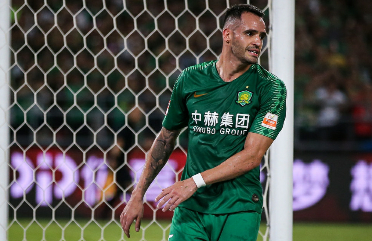 包含北京国安围绕西甲刷新队史纪录勒沃库森围绕欧联刷新队史纪录，网友：上海久事围绕欧冠刷新队史纪录的词条