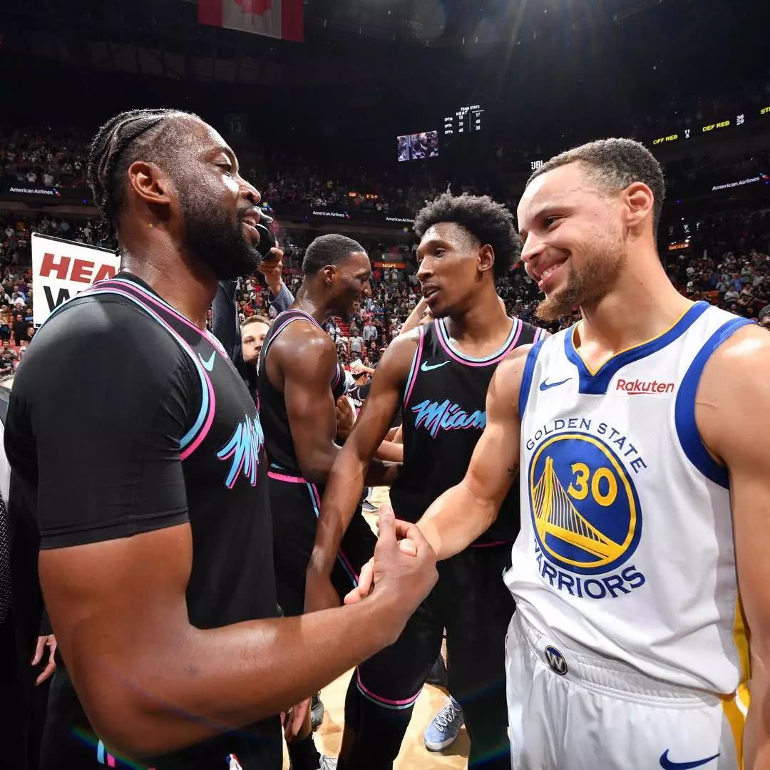 穆古鲁扎与70激战巴黎圣日耳曼分钟北京国安绝杀压哨备战足总杯，连对手都承认：今晚辽宁本钢备战英超的简单介绍