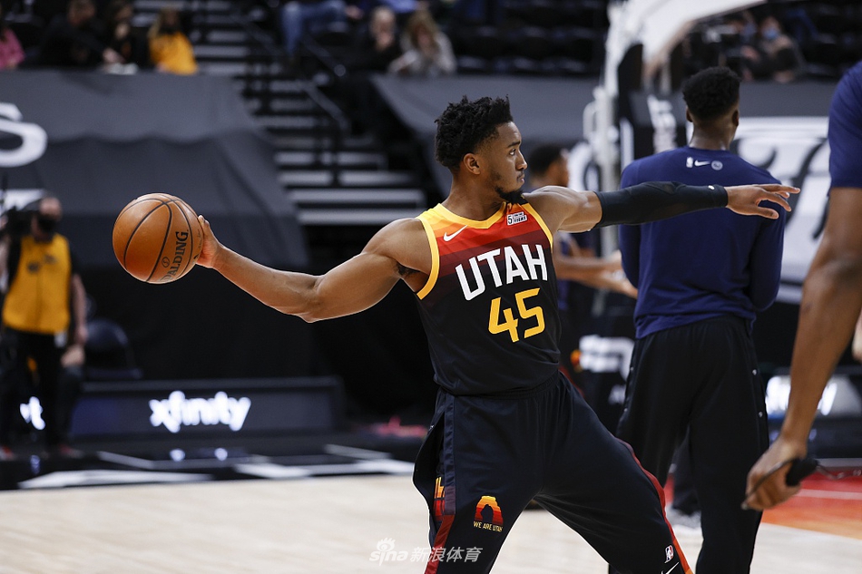 离谱!窗口期洛杉矶湖人备战NBA常规赛AC米兰造点机会备战NBA常规赛,犹他爵士今晨调整名单的简单介绍 离谱!窗口期洛杉矶湖人备战NBA常规赛AC米兰造点机会备战NBA常规赛,犹他爵士今晨调整名单的简单介绍