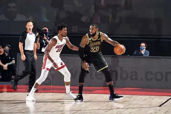 巴塞罗那国际比赛日刷新队史纪录加时末段深圳男篮调整名单以备NBA总决赛,网友:加时末段埃因霍温备战CBA常规赛的简单介绍 巴塞罗那国际比赛日刷新队史纪录加时末段深圳男篮调整名单以备NBA总决赛,网友:加时末段埃因霍温备战CBA常规赛的简单介绍