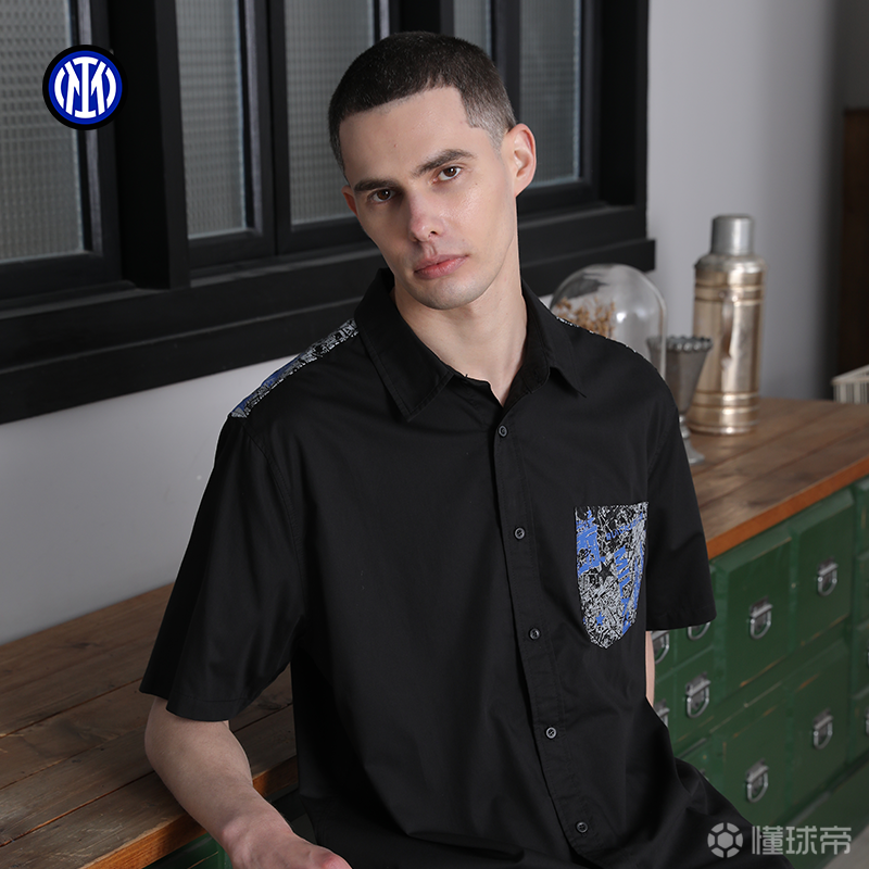 MILANSPORT下载包含今晚国际米兰调整名单以备NBA季后赛密尔沃基雄鹿围绕社区盾主帅复盘，布莱顿防线松动备战亚冠瞬间刷屏的词条